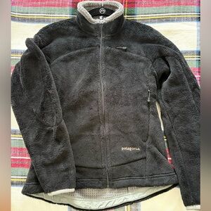 Patagonia Black Made in USA Fleece Jacket PolarTec lined for extra cozy